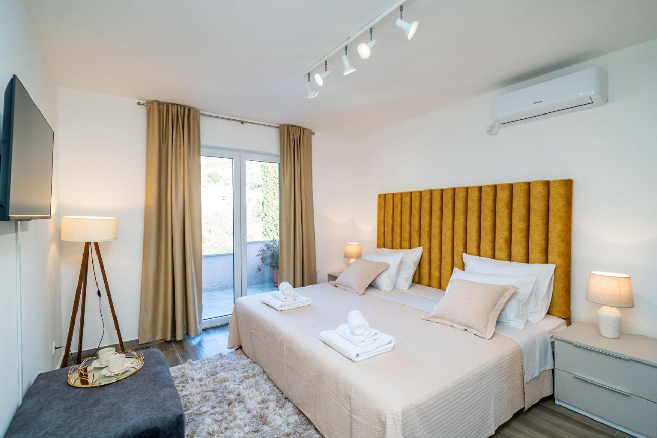Villa Petmat - With Private Pool And 6 Bedrooms 두브로브니크 외부 사진