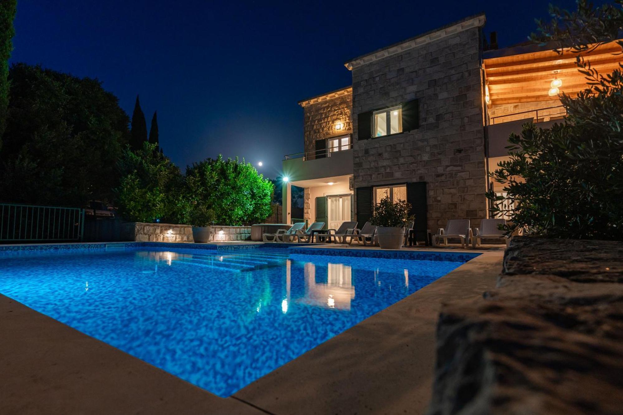 Villa Petmat - With Private Pool And 6 Bedrooms 두브로브니크 외부 사진