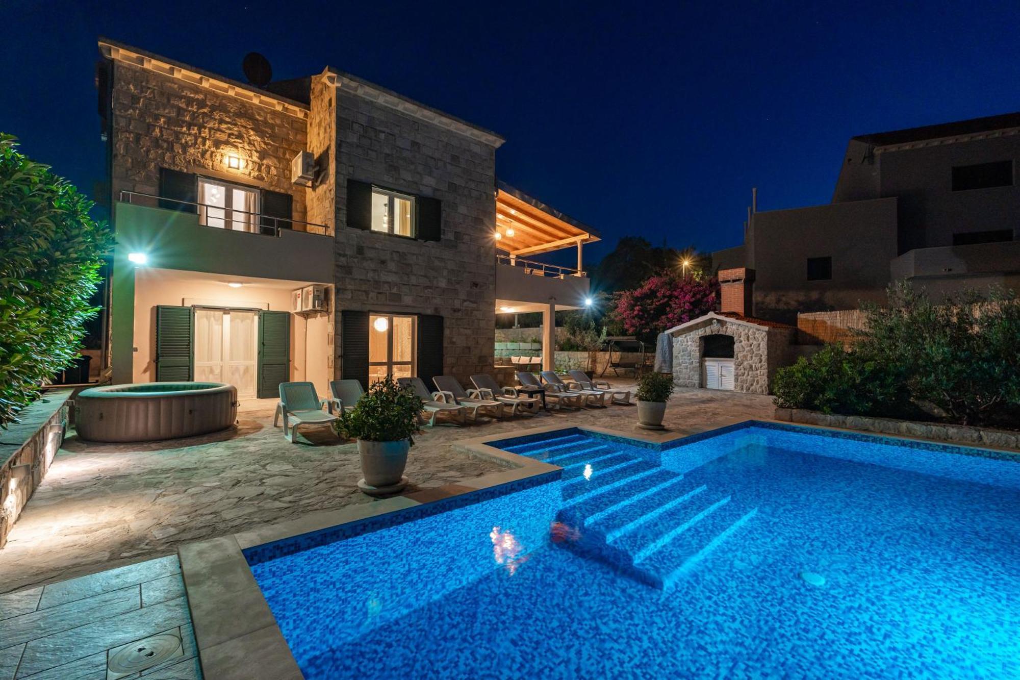 Villa Petmat - With Private Pool And 6 Bedrooms 두브로브니크 외부 사진